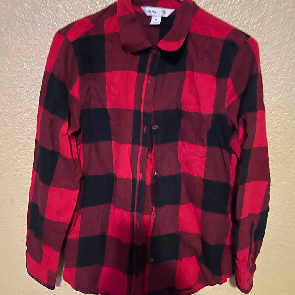 Old Navy Red and Black Plaid Button Down Shirt